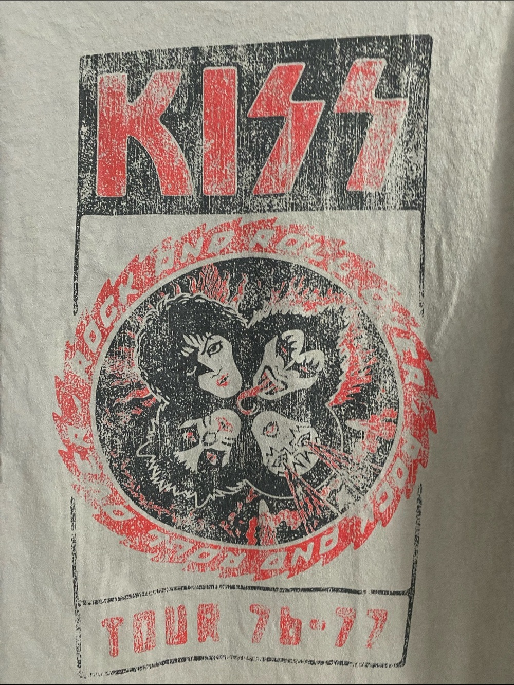 Kiss Rock & Roll Over Tour 76-77 Gray Graphic T-Shirt size Ladies XXL - Picture 2 of 7